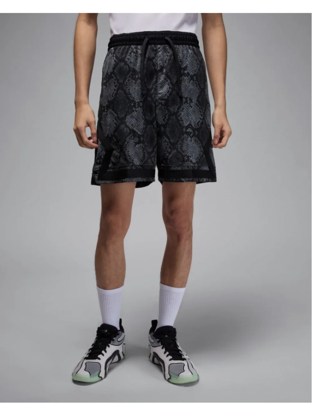 Nike Air Jordan Sport Diamond Shorts Mesh Dri-Fit HF9907-133 Men’s Size M